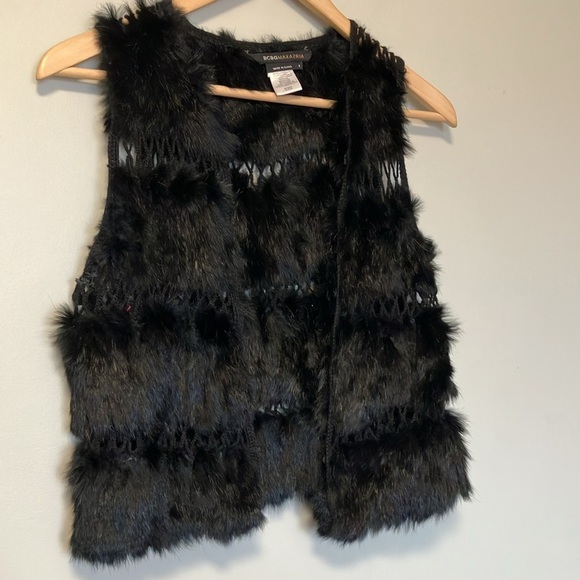 BCBGMaxAzria Black Rabbit Fur Wool Vest - Picture 2 of 5